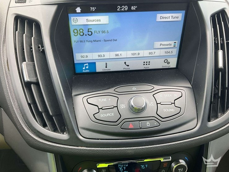 2016-ford-escape-image-17