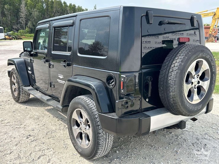 2008-jeep-wrangler-unlimited-sahara-image-4
