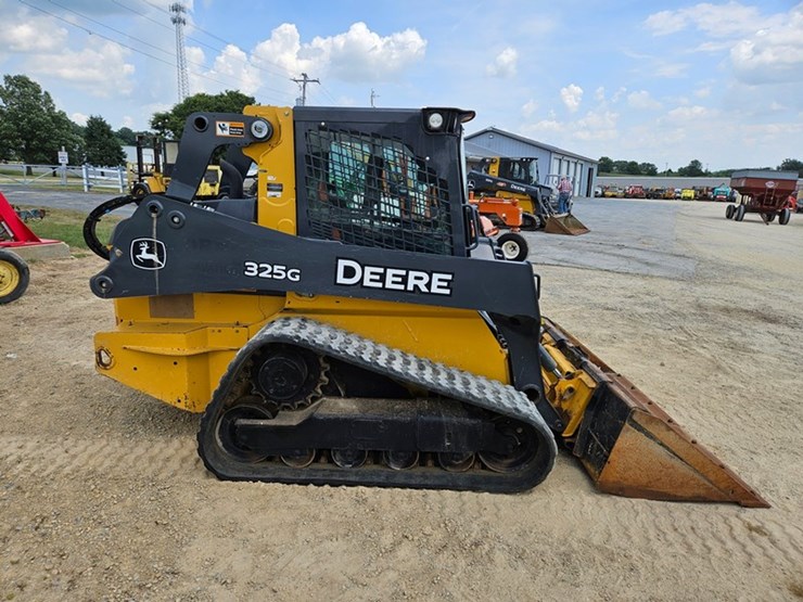 deere-325g-image-6