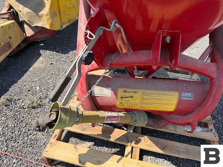 2012-king-kutter-500-fertilizer-spreader-image-4
