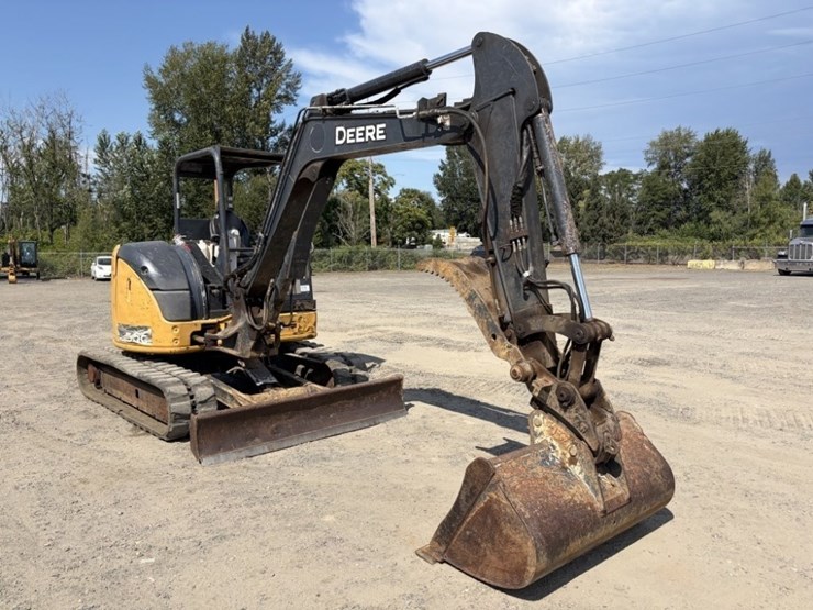 2013-deere-50g-image-2