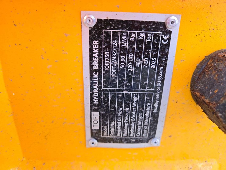 2025-toft-750-hydraulic-breaker-image-7