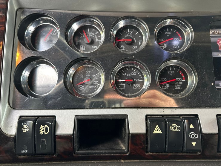 2014-kenworth-t660-image-55