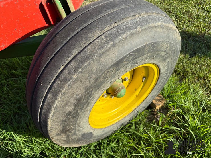 john-deere-720-image-17