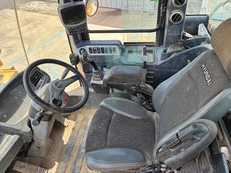 hyundai-hl955tm-image-11