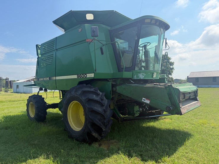 1990-john-deere-9600-image-2