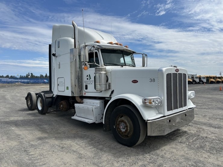 2016-peterbilt-389-image-7
