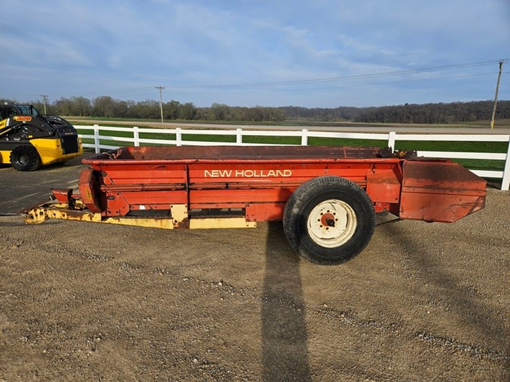 new-holland-519-image-2