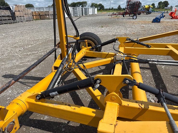 #421-•-hughes-ll2035-20'x35'-land-leveler-inv#-42746-image-17