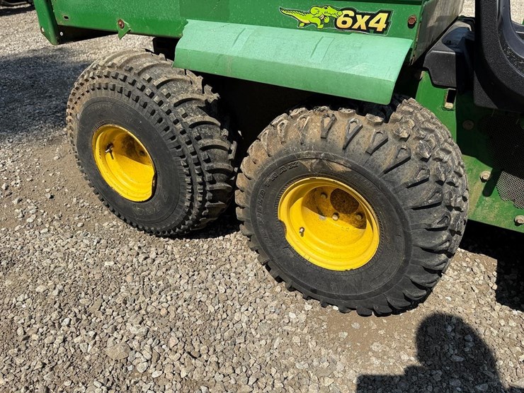 john-deere-gator-image-11