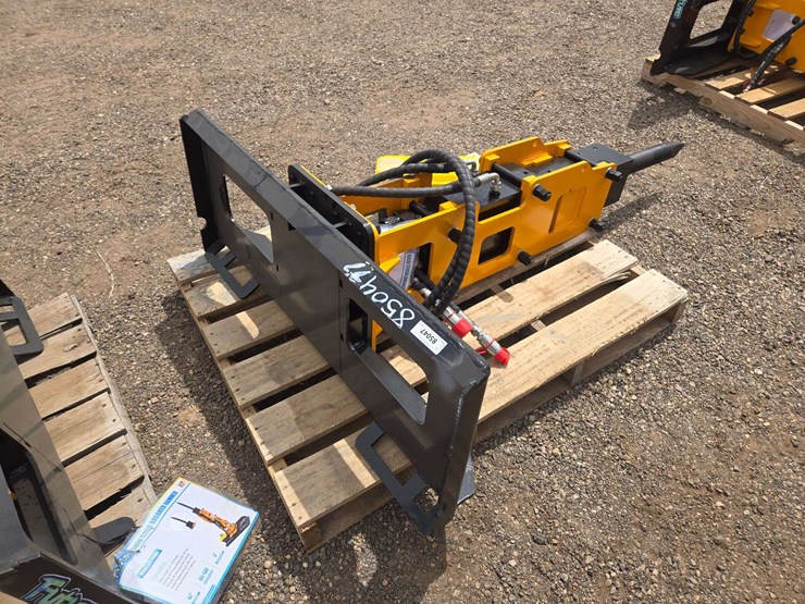 future-ft-p680-skid-steer-breaker-image-2