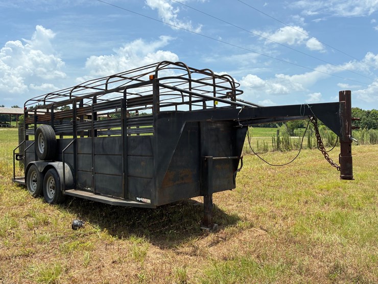 #20245-•-16ft-stock-trailer-image-1