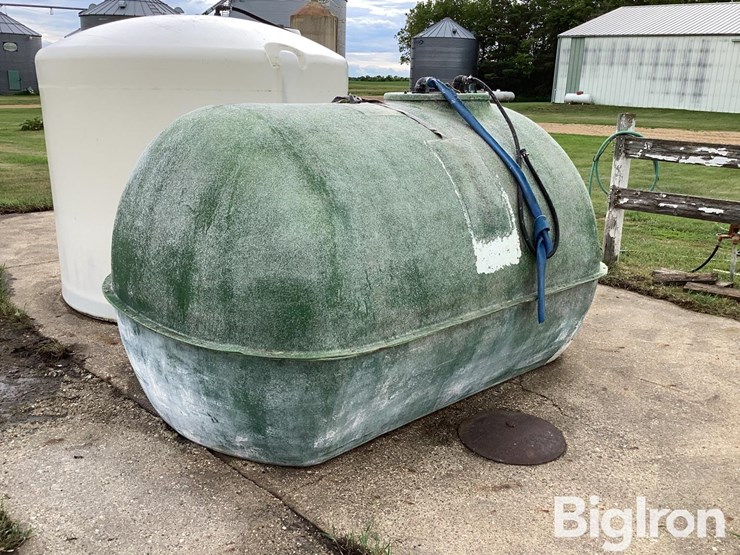 pleasure-products-1500-gal-fiberglass-tank-image-5