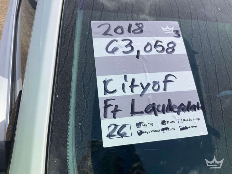 2018-chevrolet-traverse-image-38