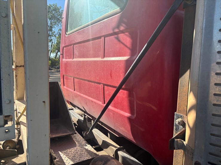 mack-rd688s-image-25