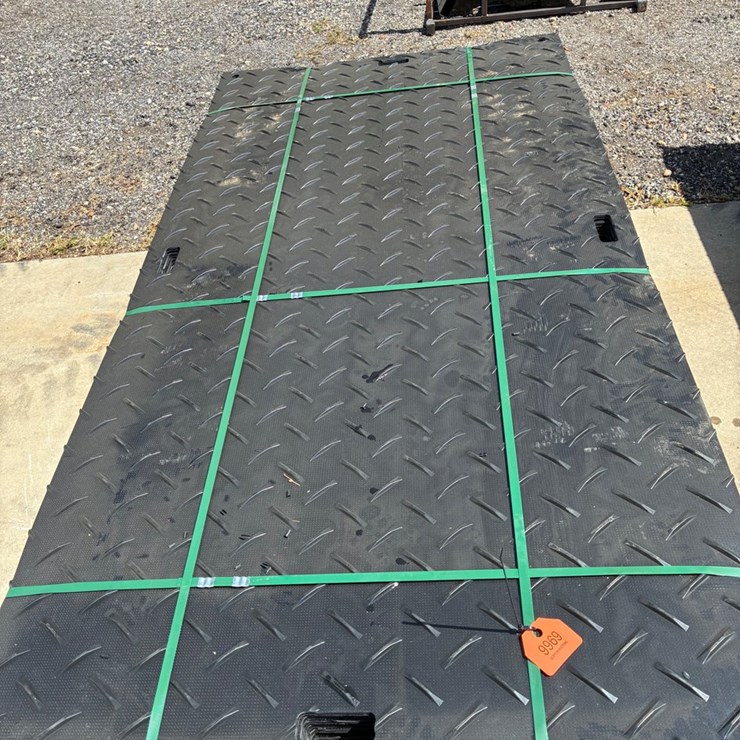 #9969 • Roadbed protection pads