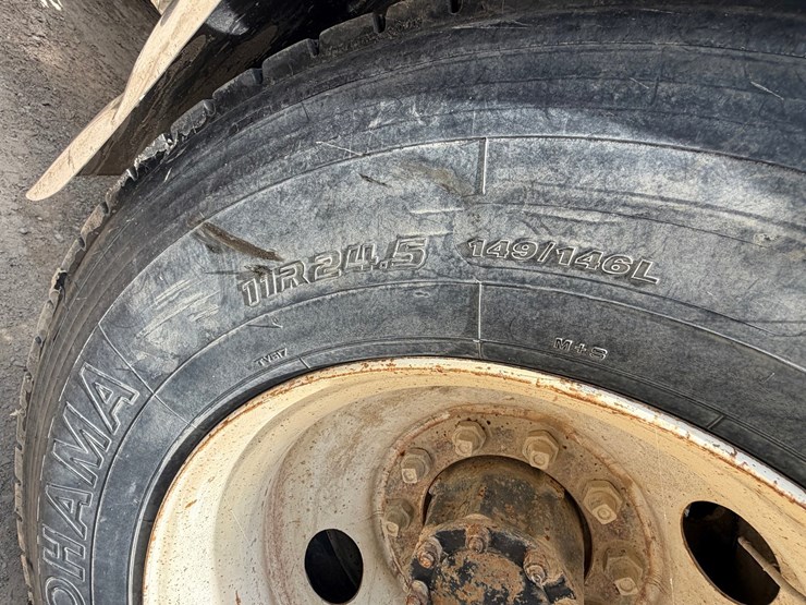 #1509-•-mack-day-cab-truck-tractor-image-72