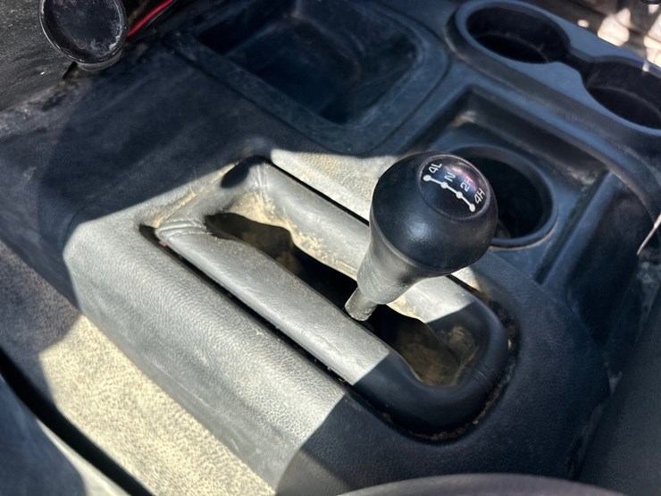 2017-dodge-3500-image-54