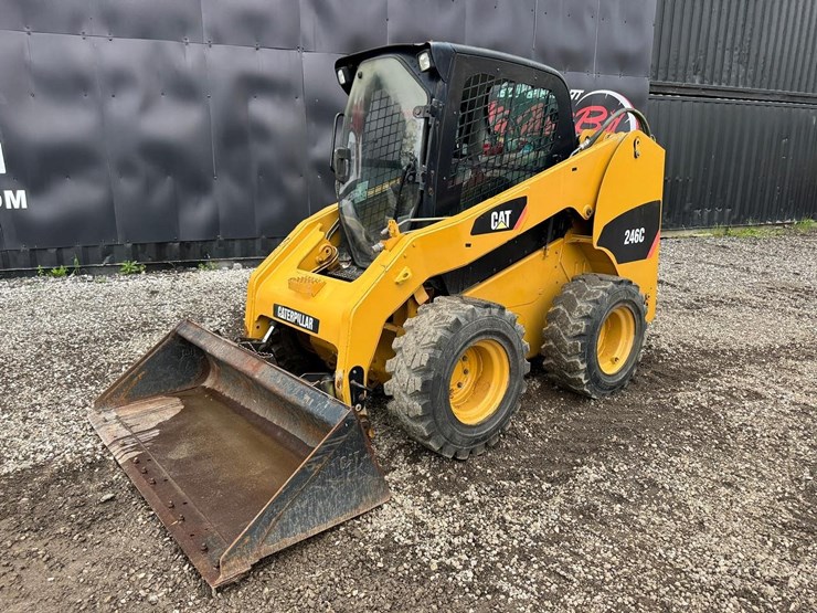 2008-caterpillar-246c-image-2