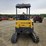 new-holland-e35-image-4