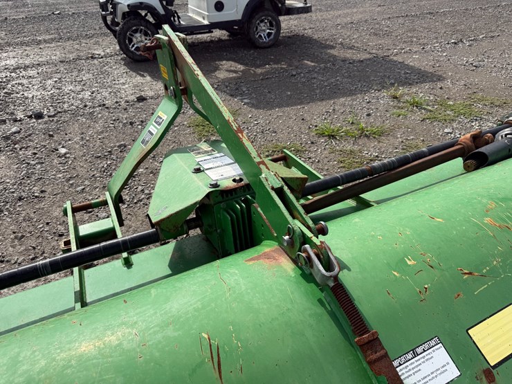 john-deere-520-image-33