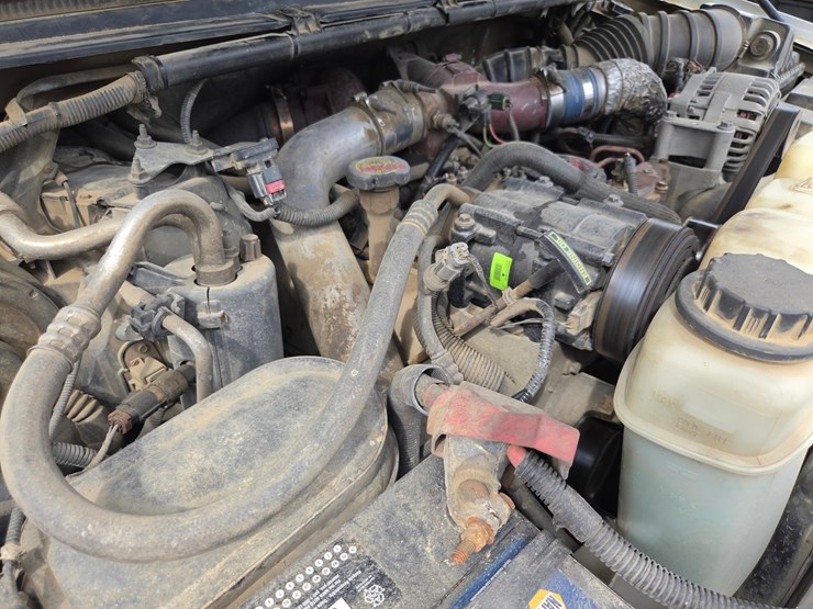 2001-ford-f550-image-50