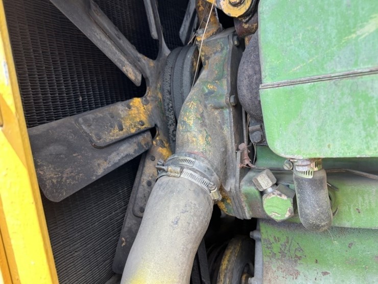 john-deere-740-image-49