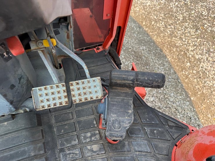 2008-kubota-m59-image-25