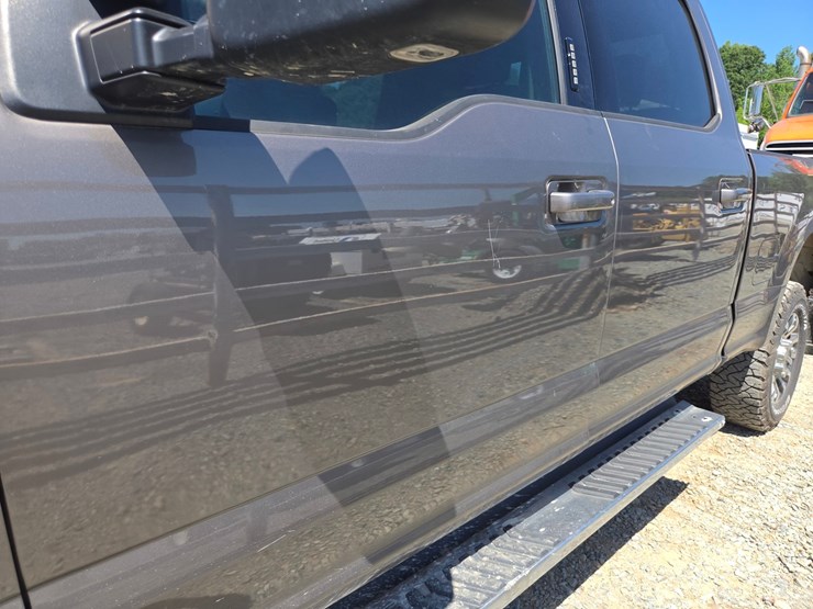 2020-ford-f250-image-14