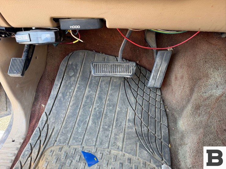 1997-dodge-ram-2500-image-29
