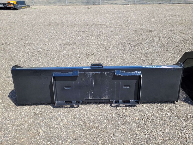 90in-qt-bucket-with-blade-image-3