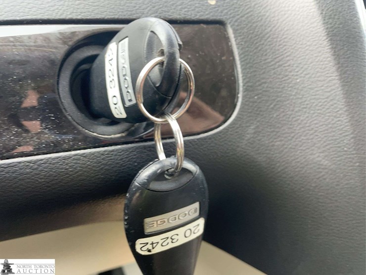 2018-dodge-grand-caravan-sxt-image-13
