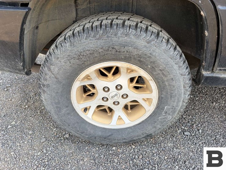 1997-jeep-grand-cherokee-image-15