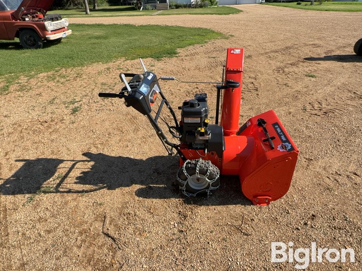 ariens-deluxe-28-snow-blower-image-4