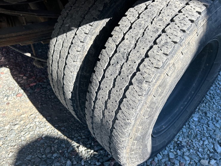 2017-dodge-3500-image-68