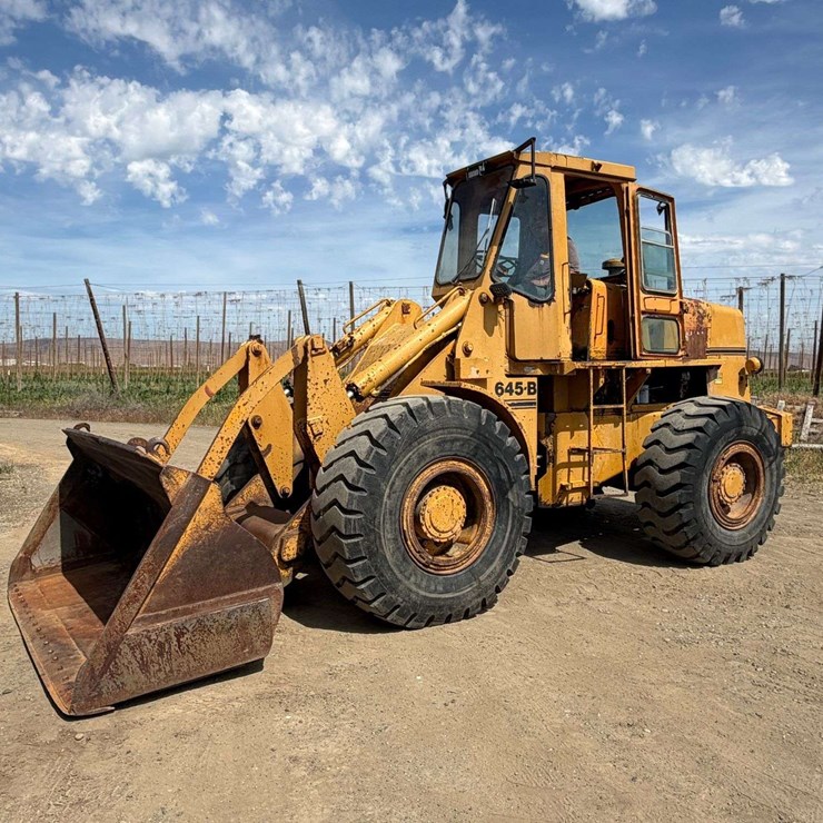 Allis Chalmers 645 Loader - Wapato, WA