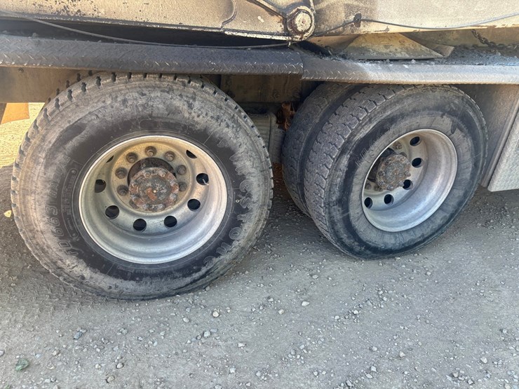 mack-rd688s-image-153