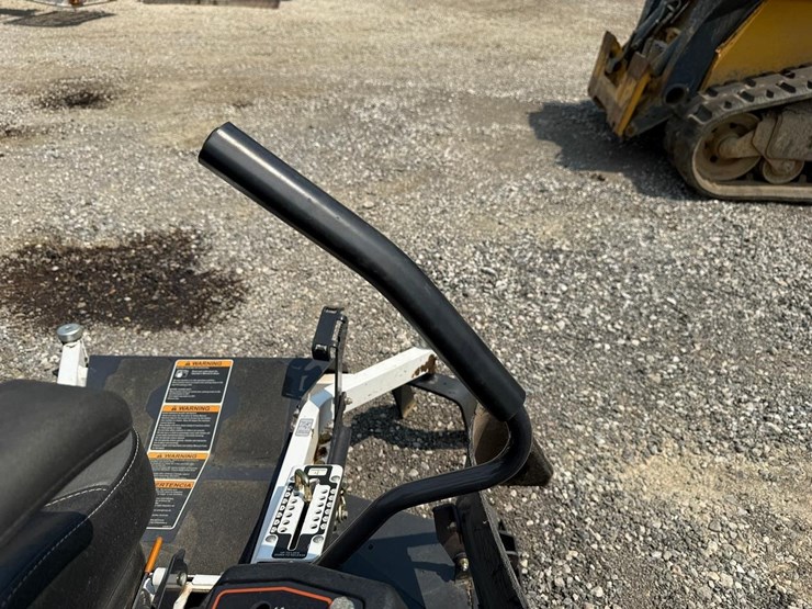 2021-bobcat-zt3500-image-15