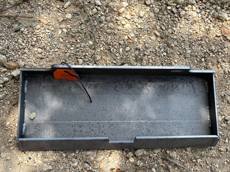 #9998-•-mini-skid-steer-plate-image-1
