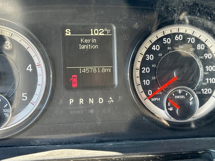 2017-dodge-3500-image-56