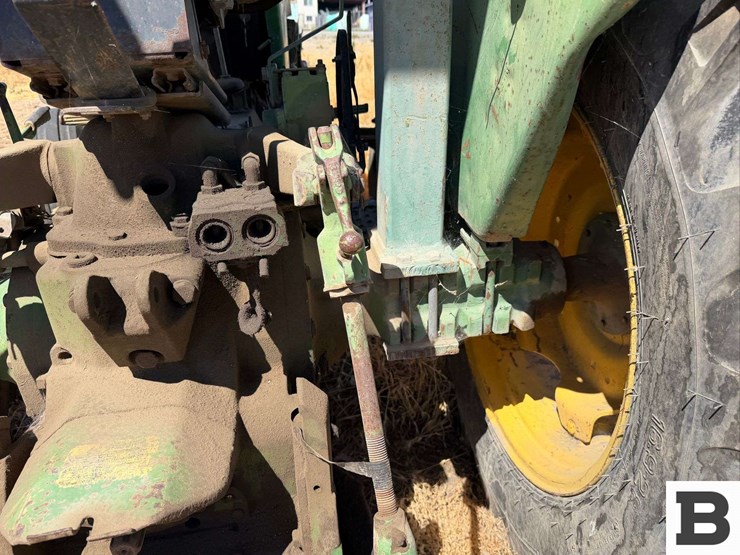 john-deere-2240-image-14