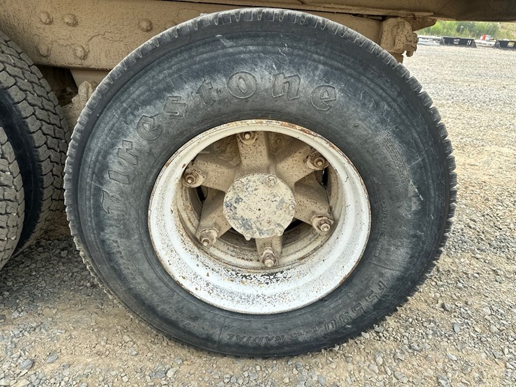 1997-mack-dm688s-image-54