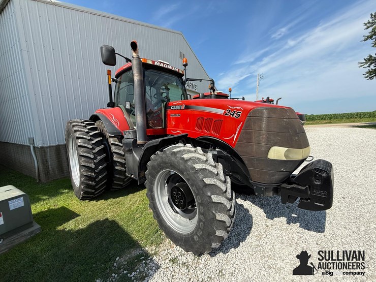 2009-case-ih-magnum-245-image-3