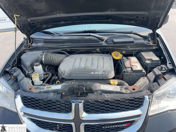 2018-dodge-grand-caravan-sxt-image-9