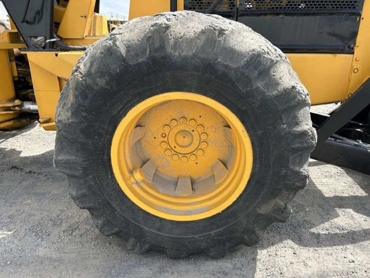 john-deere-740-image-14