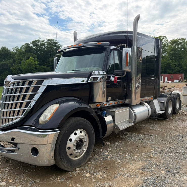 2015 INTERNATIONAL LONESTAR
