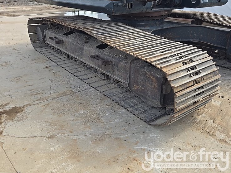 hyundai-hx260l-image-14