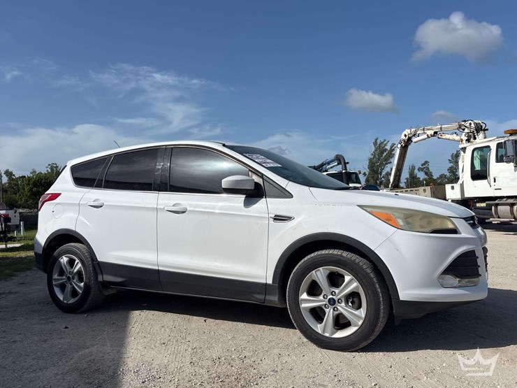 2013-ford-escape-image-3