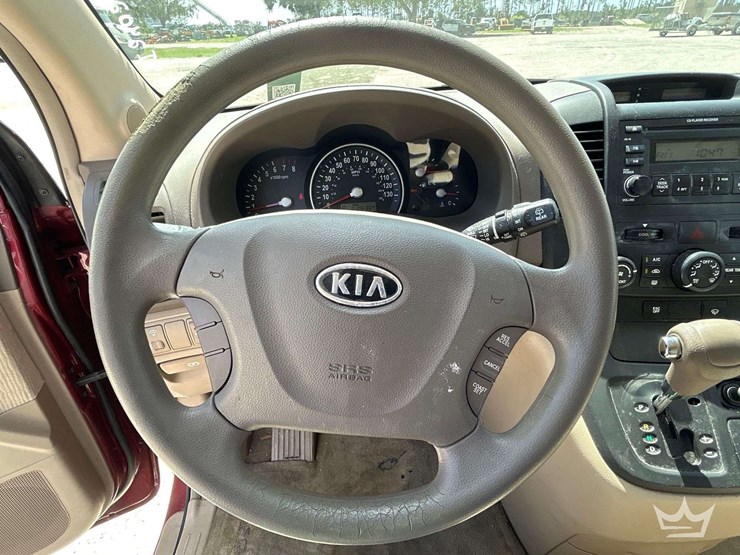 2006-kia-sedona-image-13