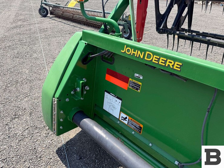 2019-john-deere-635f-image-13